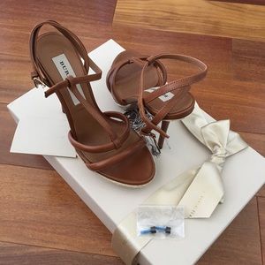 Authentic Burberry 35 Summer Sandals Tyrell 115